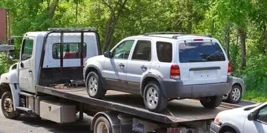 towed car 3 – three monkeys vehicle seizure